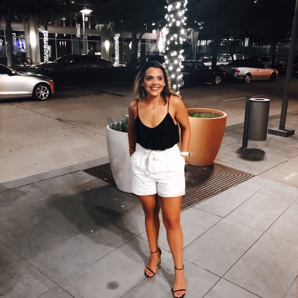 H&M black camisole top. Size M!